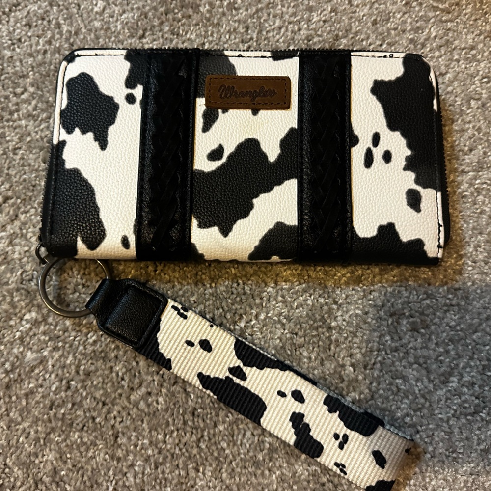 Wrangler Cow Print Wallet with Wristlet